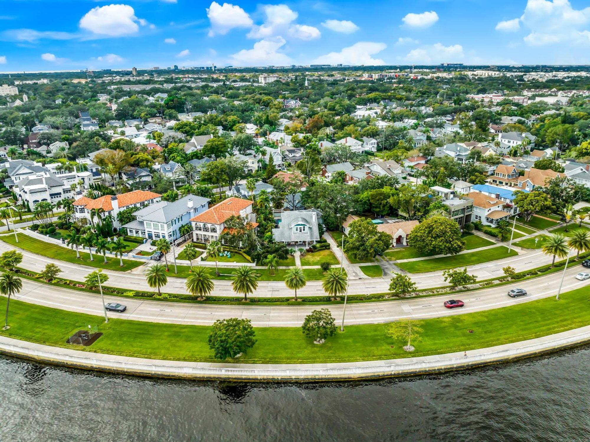 Bayshore Charmer Tampa Exterior photo